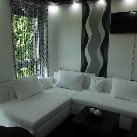 Feszek Apartman Debreczyn Pokój zdjęcie