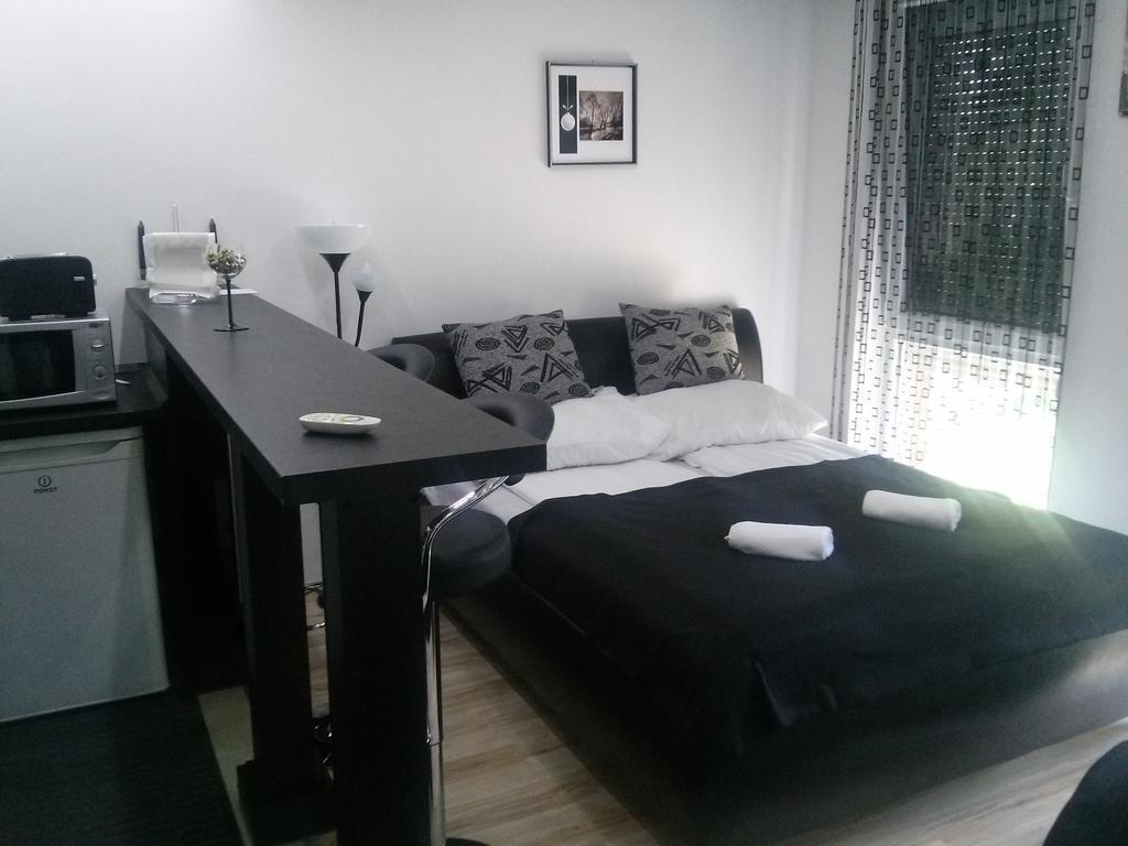 Feszek Apartman Debreczyn Pokój zdjęcie